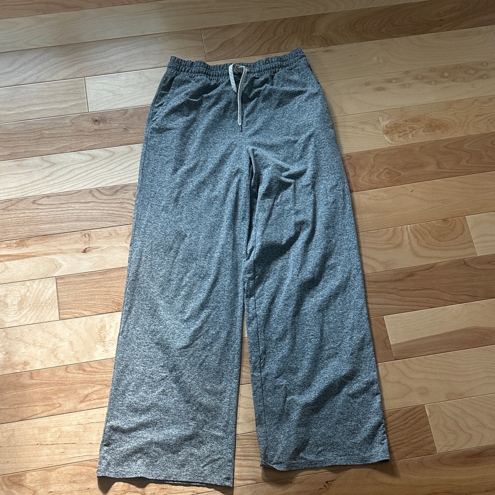 Vuori Halo Essential Wideleg